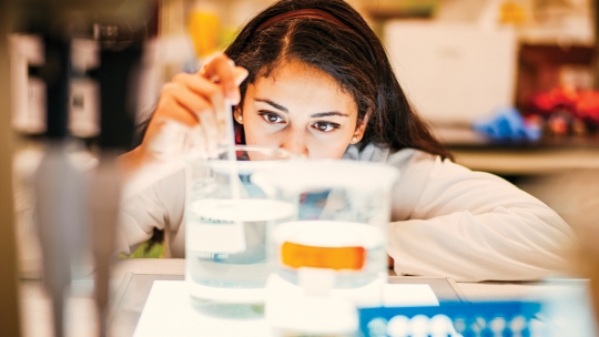 OUinfo-WAT-Feature-1080x610-science student.jpg